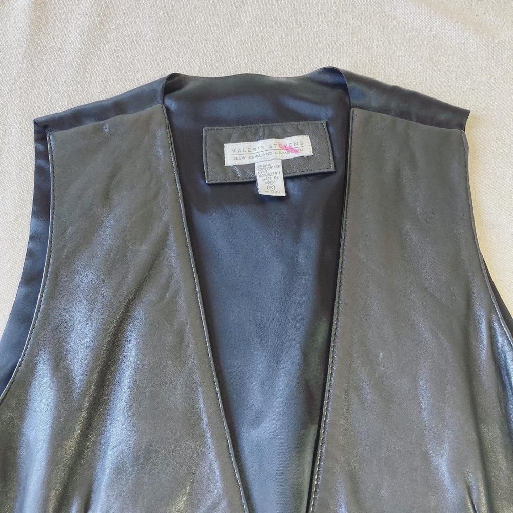 Vintage 90's Moto Style Leather Vest - Picture 3 of 9